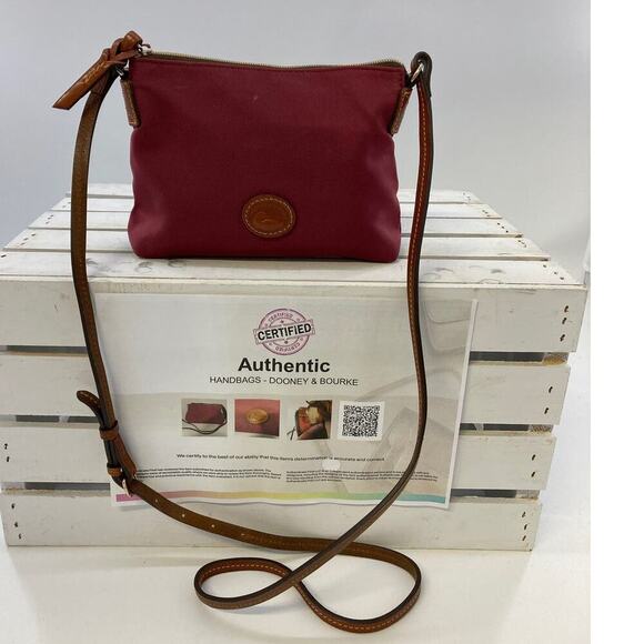 DOONEY & BOURKE SMALL WINE CANVAS CROSSBODY BAG (ASIS) - Picture 10 of 15